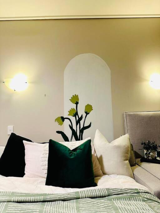 Cosy In City-up To 2 Beds * Christchurch